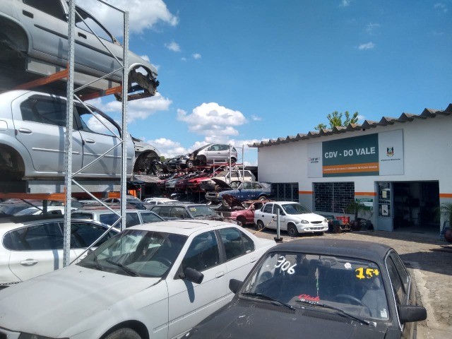 CDV do Vale - Venda de peças de veículos, motores, caixas de câmbio - Foto 4
