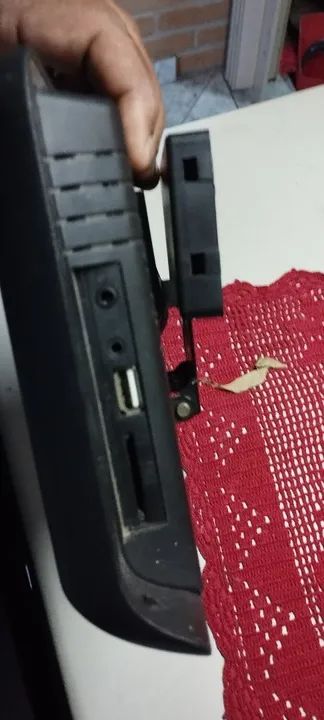 Tela LCD para carro ( com DVD ) Player - Foto 4