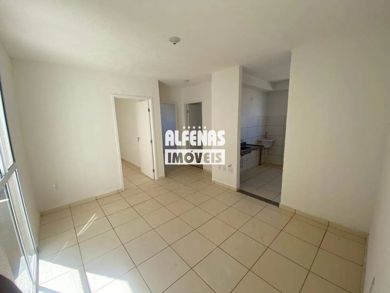 Apartamento à venda 2 quartos no Bairro Donato - Foto 2