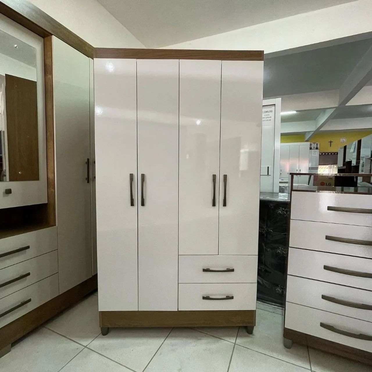 Guarda Roupa solteiro 