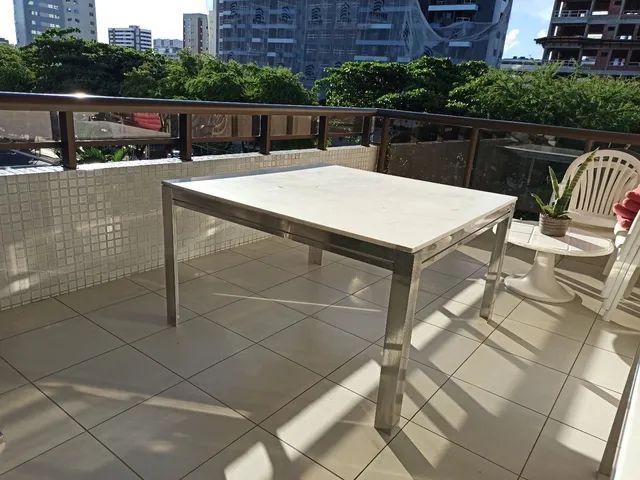 Vendo mesa de jantar e aparador. - Foto 5