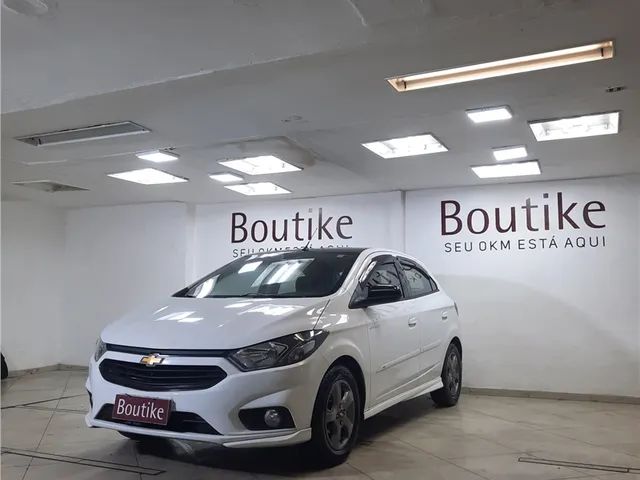 Boutike Veículos: CHEVROLET ONIX 2024 - 1.0 FLEX LT MANUAL - R