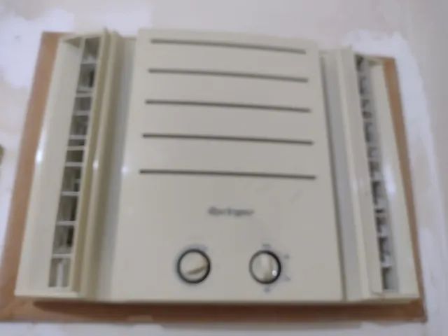 Vendo PEÇAS de ar condicionado Springer 9btus