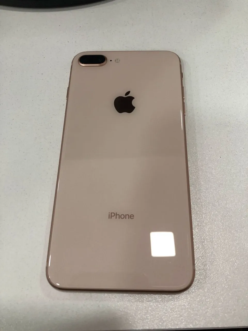 iPhone 8 Plus