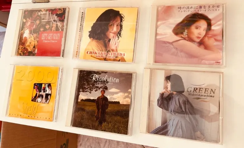 Cds Japonês comprados no Japão todos originais todos por R$100