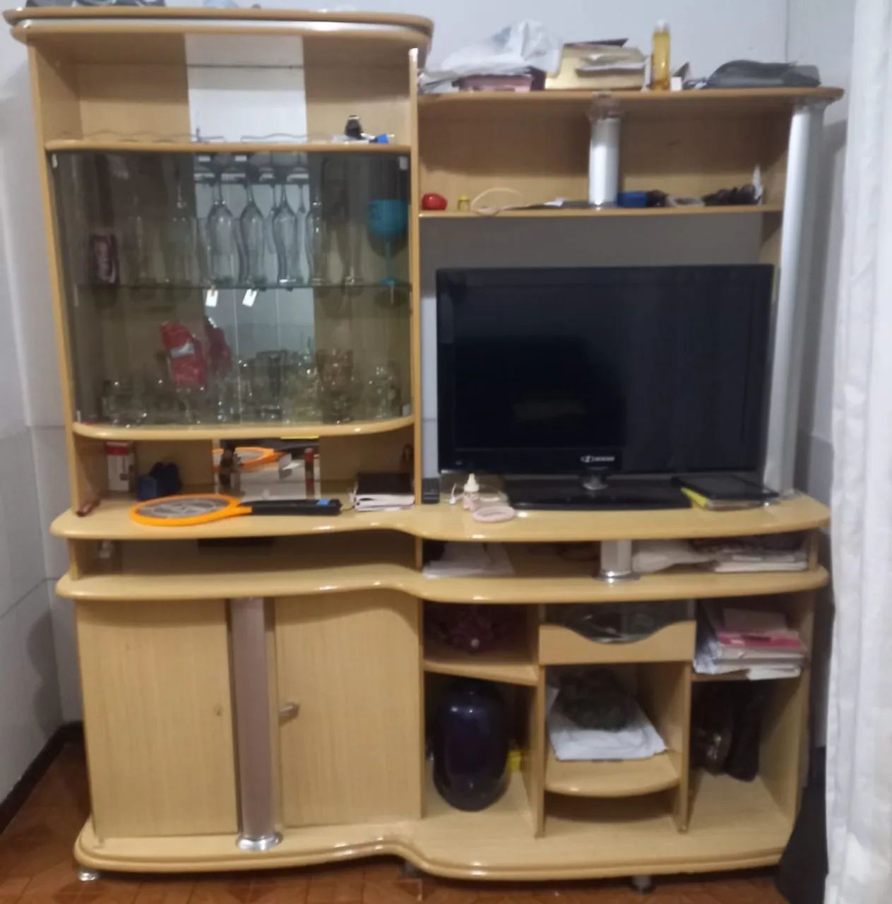 Estante para sala