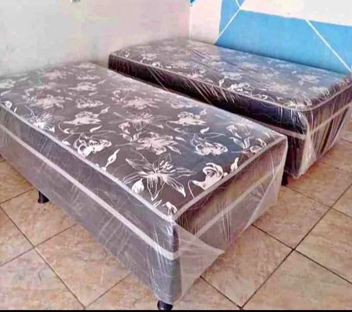 Camas Box Solteiro Novas