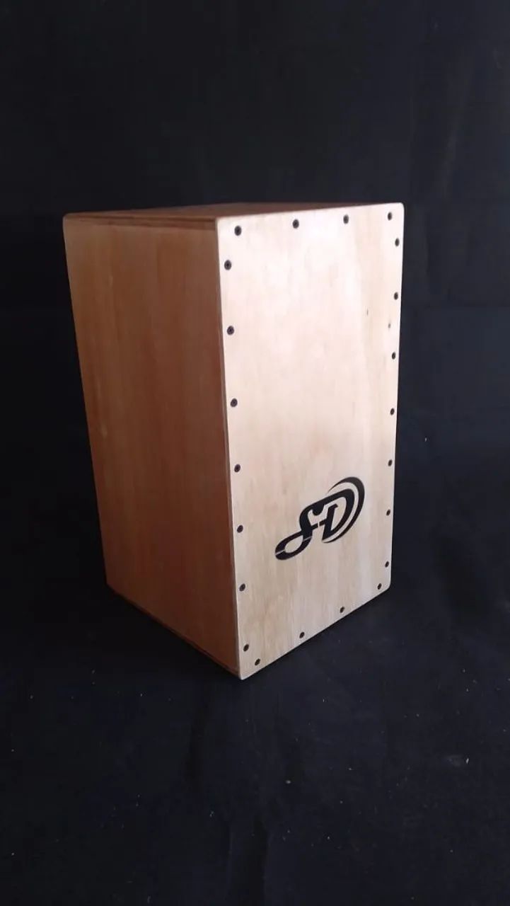Cajon peruano - percussão 