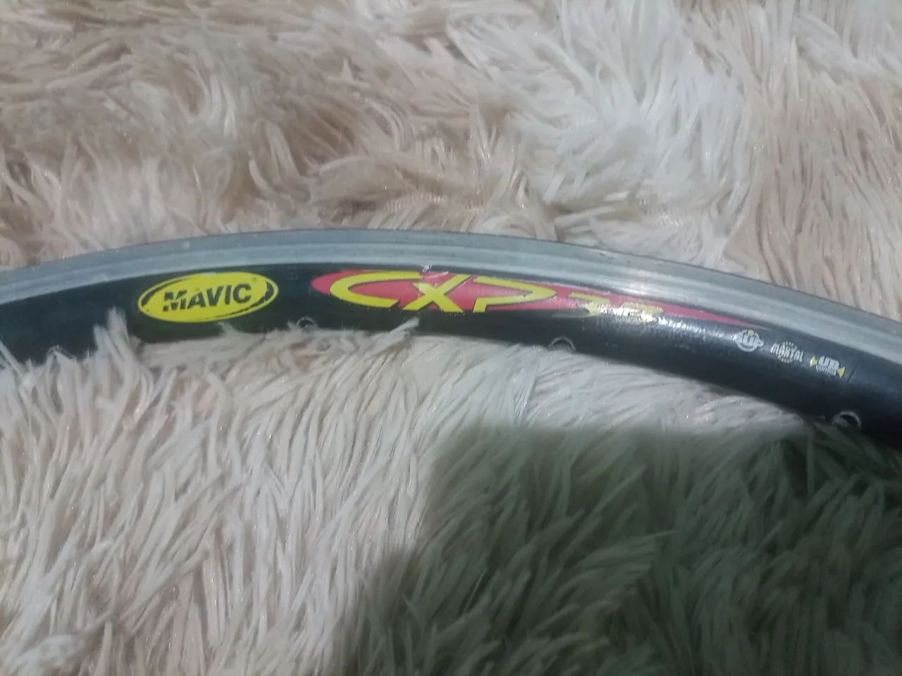 VENDO PAR DE ARO 29 MAVIC  - Foto 2