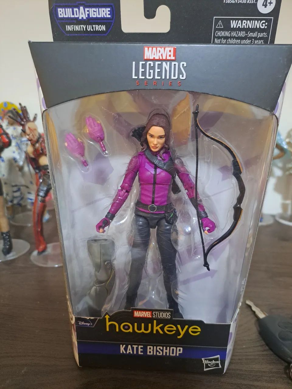 Kate Bishop Marvel Legends 