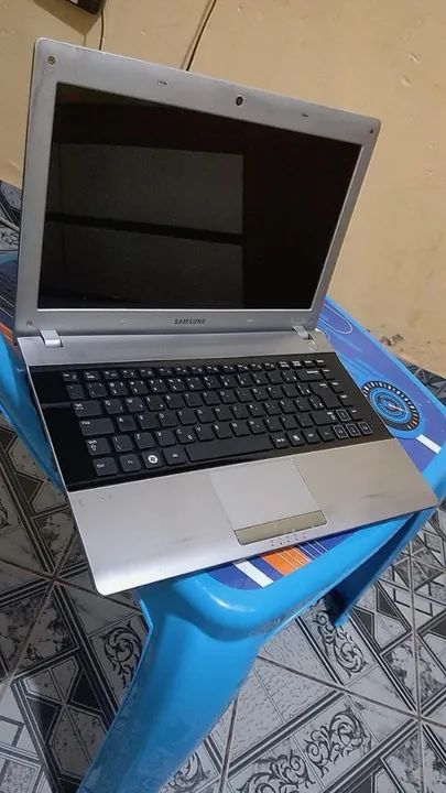 Notebook Samsung Core i3 Bateria Top windows 11  - Foto 2