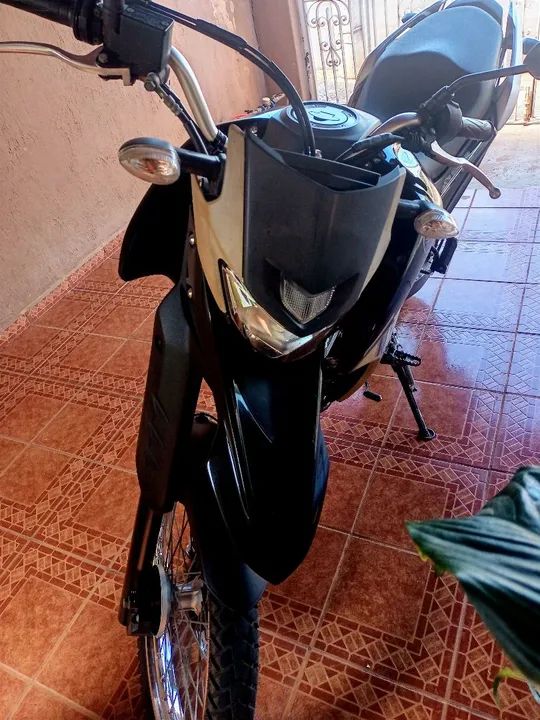 Moto Yamaha/XTZ250 Lander  - Foto 5