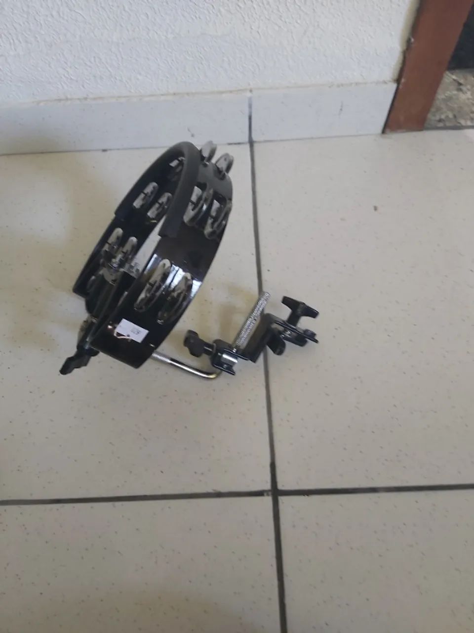 pandeiro meia lua com clamp fixador - Foto 2