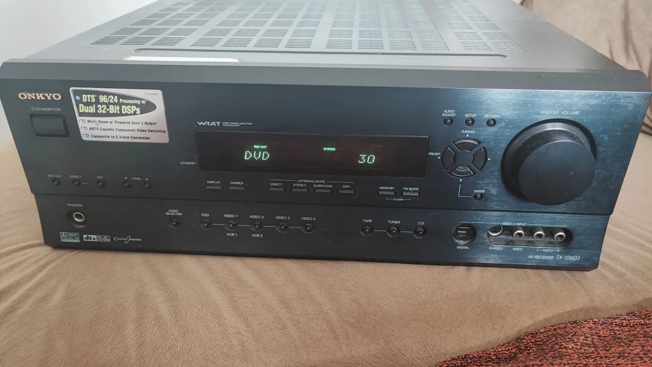 Receiver Onkyo TX-SR601 com DTS 96/24