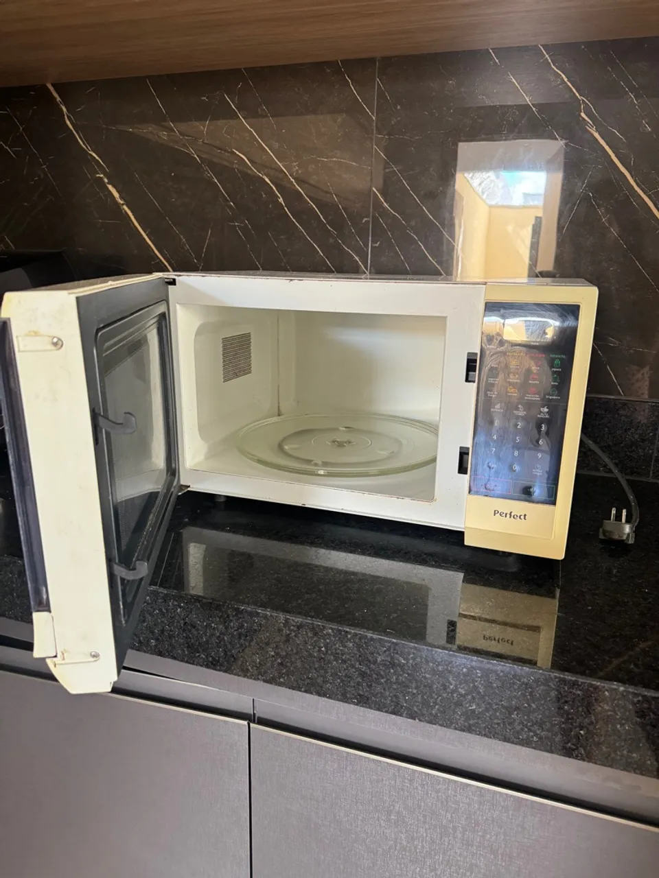 Microondas 220v usado