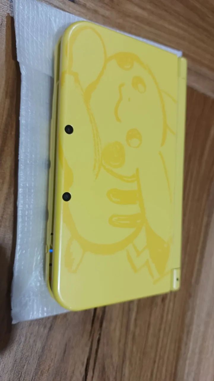 Nintendo New 3DS XL Pikachu Yellow Edition - Foto 3
