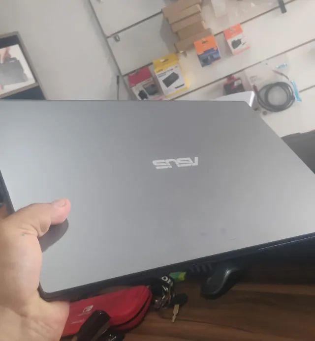 Notebook asus ryzen 5 c/ 8 de ram e video integrado