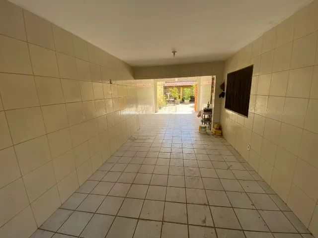 Casa De 6 Quartos- locação comercial e residencial- próximo ao supermercado carnaúba - Foto 2