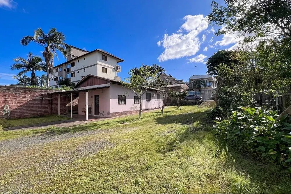 Terreno-Lote Residencial com 2 Dormitorio(s) localizado(a) no bairro Nossa Senhora das Gra - Foto 10