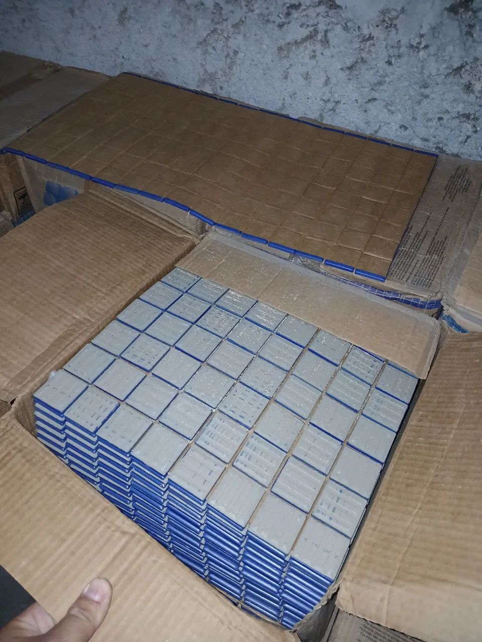 PASTILHAS DE CERÂMICA 64840775544323122