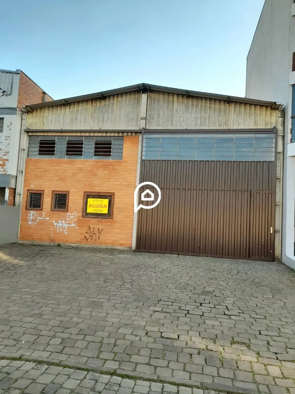 PAVILHÃO, 310M2, COM HABITE-SE INDUSTRIAL, BAIRRO CRUZEIRO
