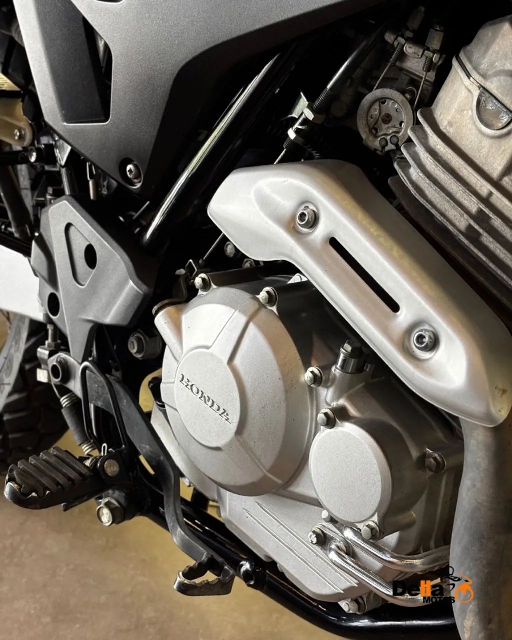 HONDA XRE 300 ANO 2022 ABS - Foto 5