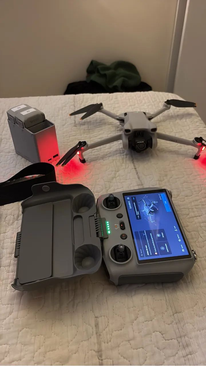 DJI Mini 3 Fly More Combo + Controle com Tela - Foto 6