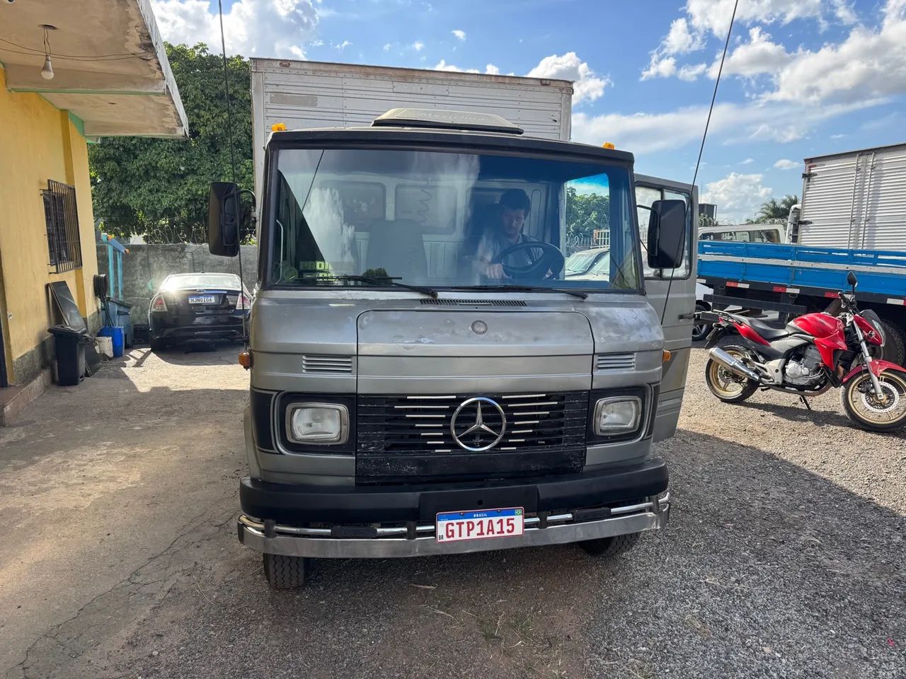 M.benz 608 D 1981/1981 - Foto 2