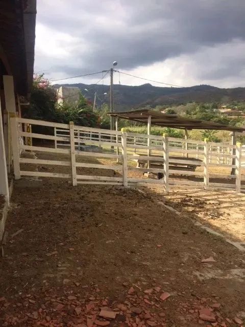Ótimo para Empreendedorismo, Fazenda 16 hec, Rio e 2 Açudes Perene, Agrestina - Foto 7