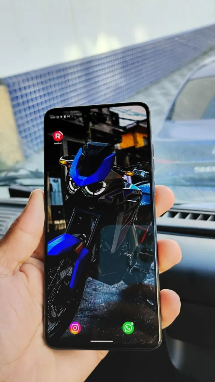 Moto g84 5g 256/8 de RAM