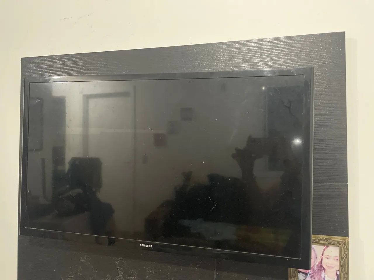 TV Samsung 32 UN32J4300AG - Com Defeito - Para Retirada de Peças