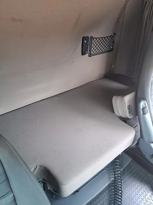 Caminhão Scania R440A 6x4 - Foto 8