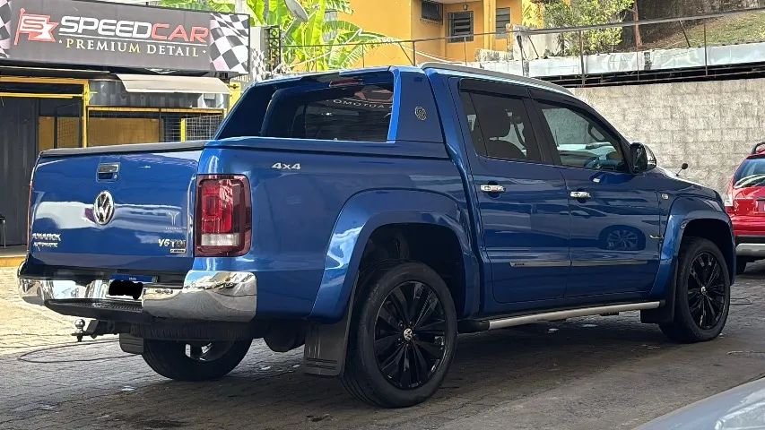 Volkswagen Amarok Hig. Extreme CD 2.0 4X4 Dies. AUT 2017 - Foto 2