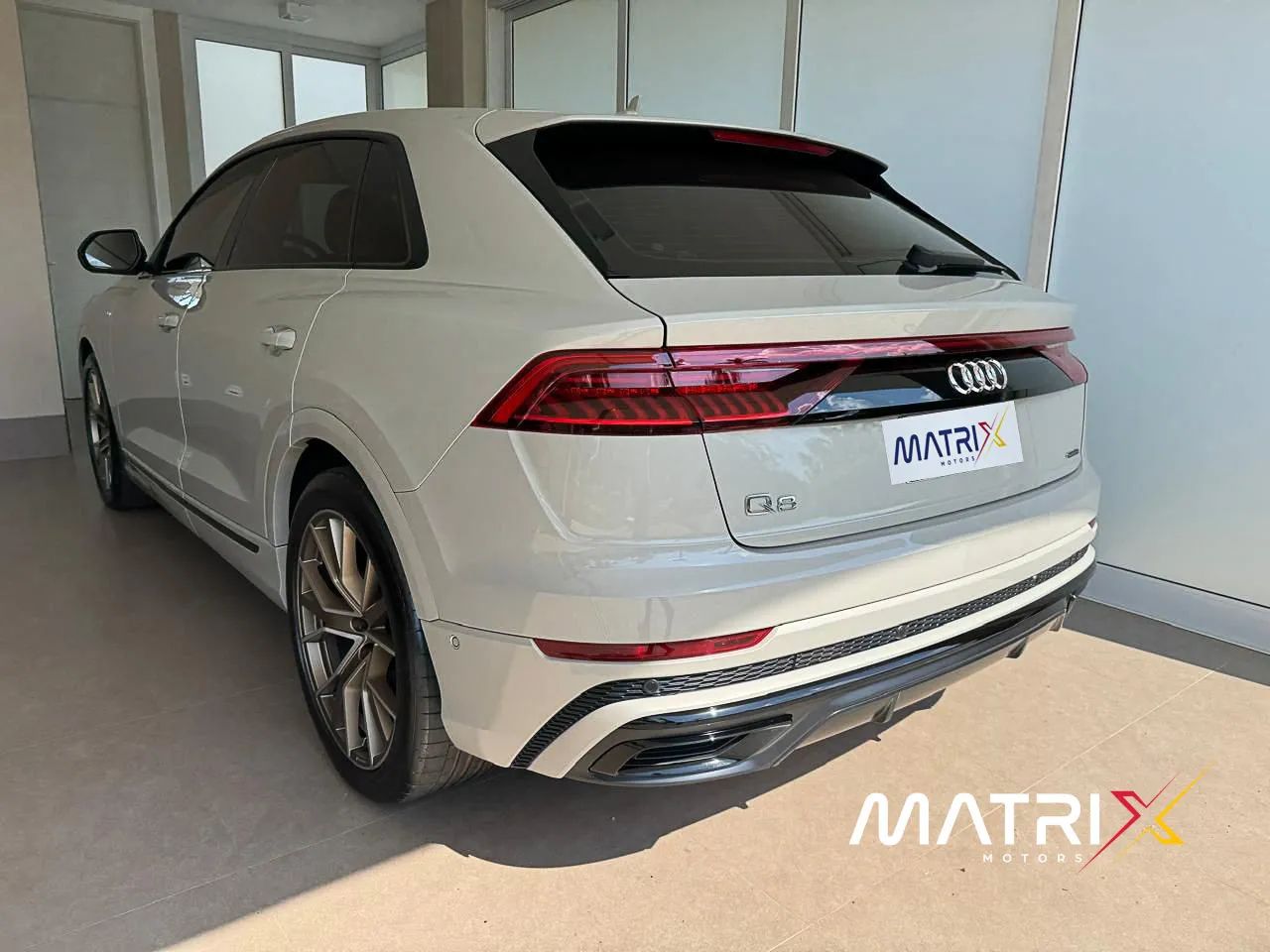 Audi Q8 Perf.bl. 3.0 TFSI Coupe Quat. S-tron. 2023 - Foto 4