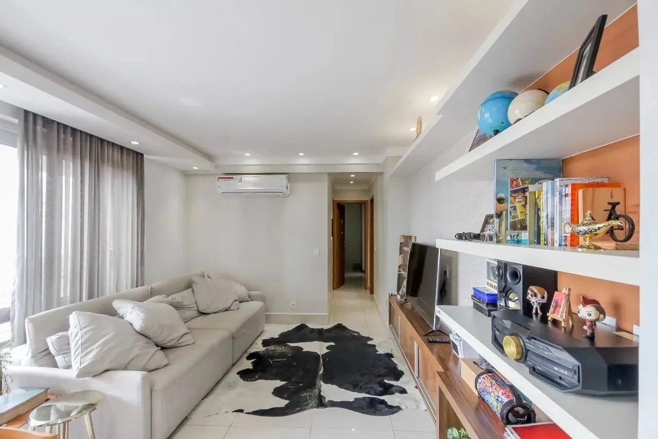 Apartamento Mobiliado 3 quartos para Venda ou Locação na T30 no Setor Bueno em Goiânia-GO
