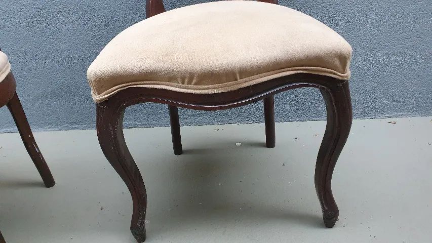 4 Cadeiras Rústicas Realeza de Madeira - Foto 3