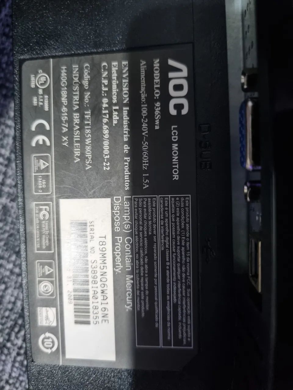 Monitor AOC LCD 18,5 com ALTO FALANTES EMBUTIDO - Foto 4