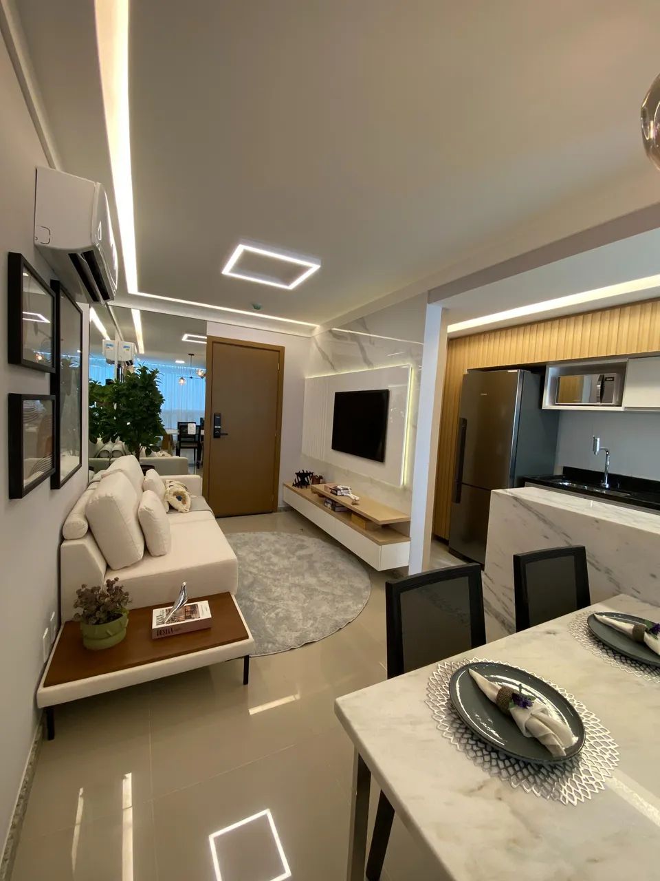 Apartamento com 3 dormitórios, 3 suítes, 3 banheiros, 2 vagas