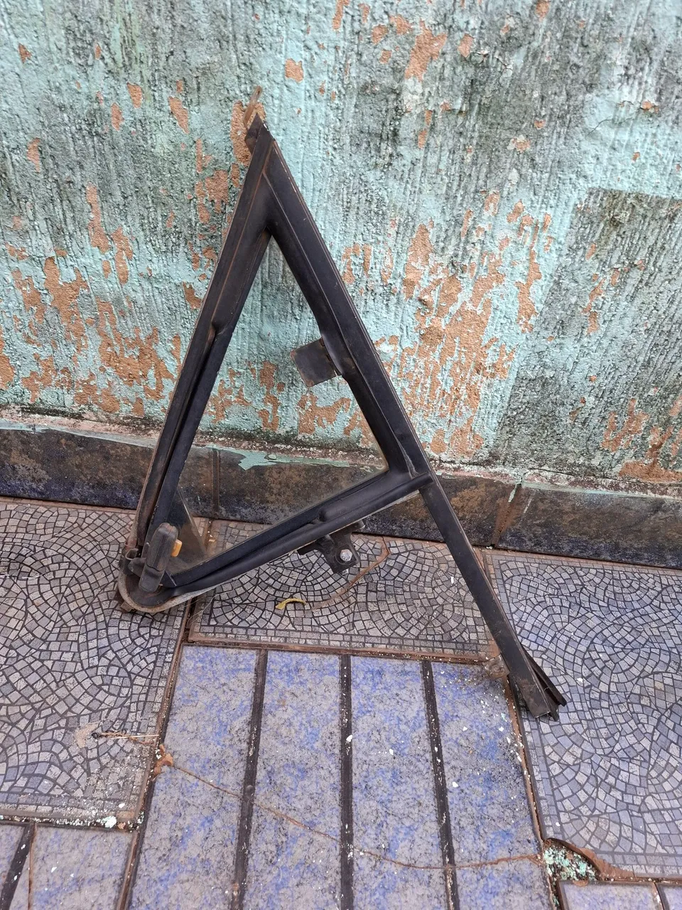 Vidro quebra vento lado direito passageiro Parati quadrada 1986