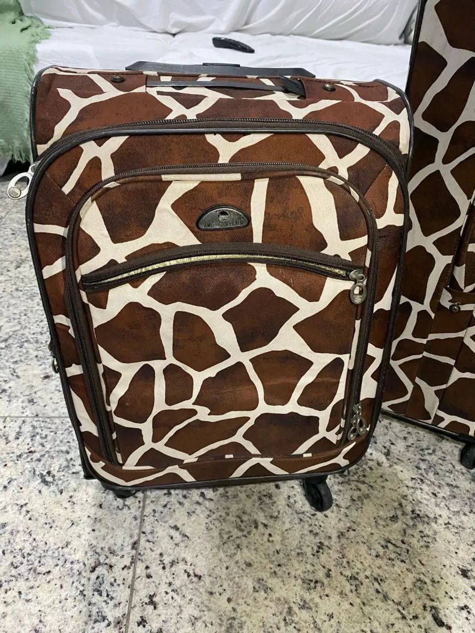 Maleta de Viagem Girafa