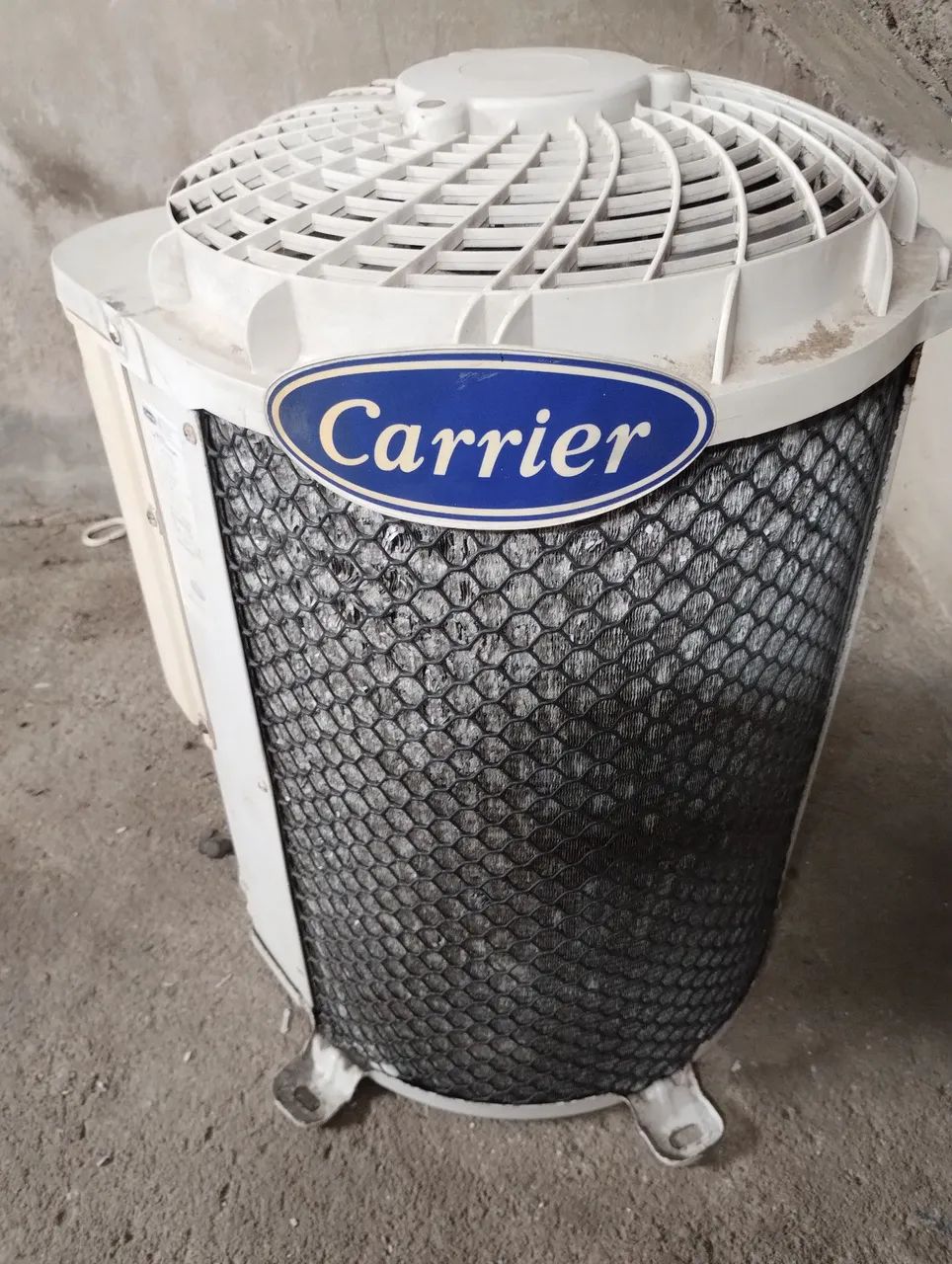 Ar condicionado 220 v Carrier 9 BTUs Splinter usado 