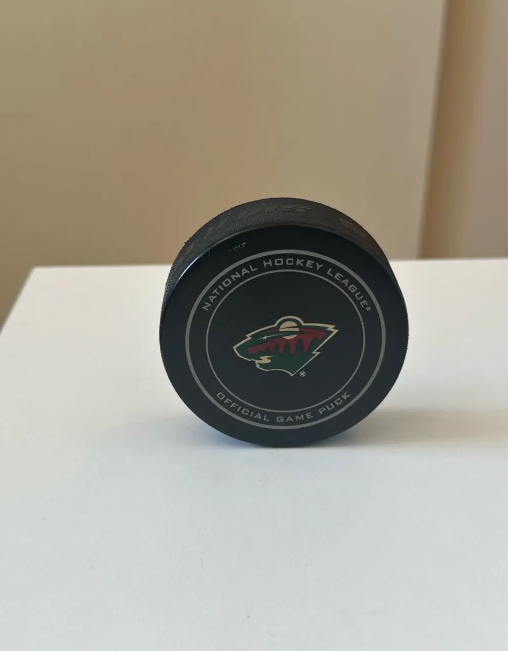 puck de hockey - minnesota wild (nhl)