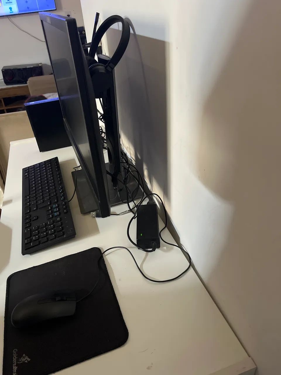 VENDO COMPUTADOR DELL acompanha escrivaninha  - Foto 4