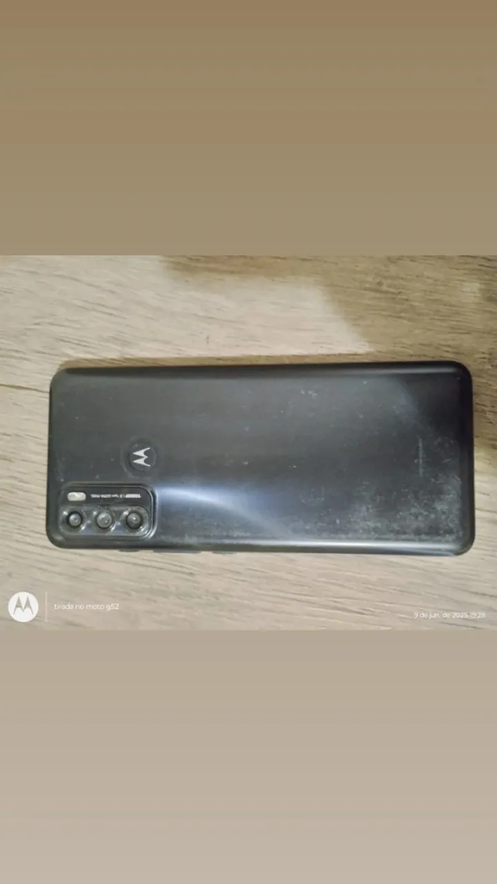 Motorola 60, ótimo estado, quatro anos de uso. Valor pode ser negociado 1.200