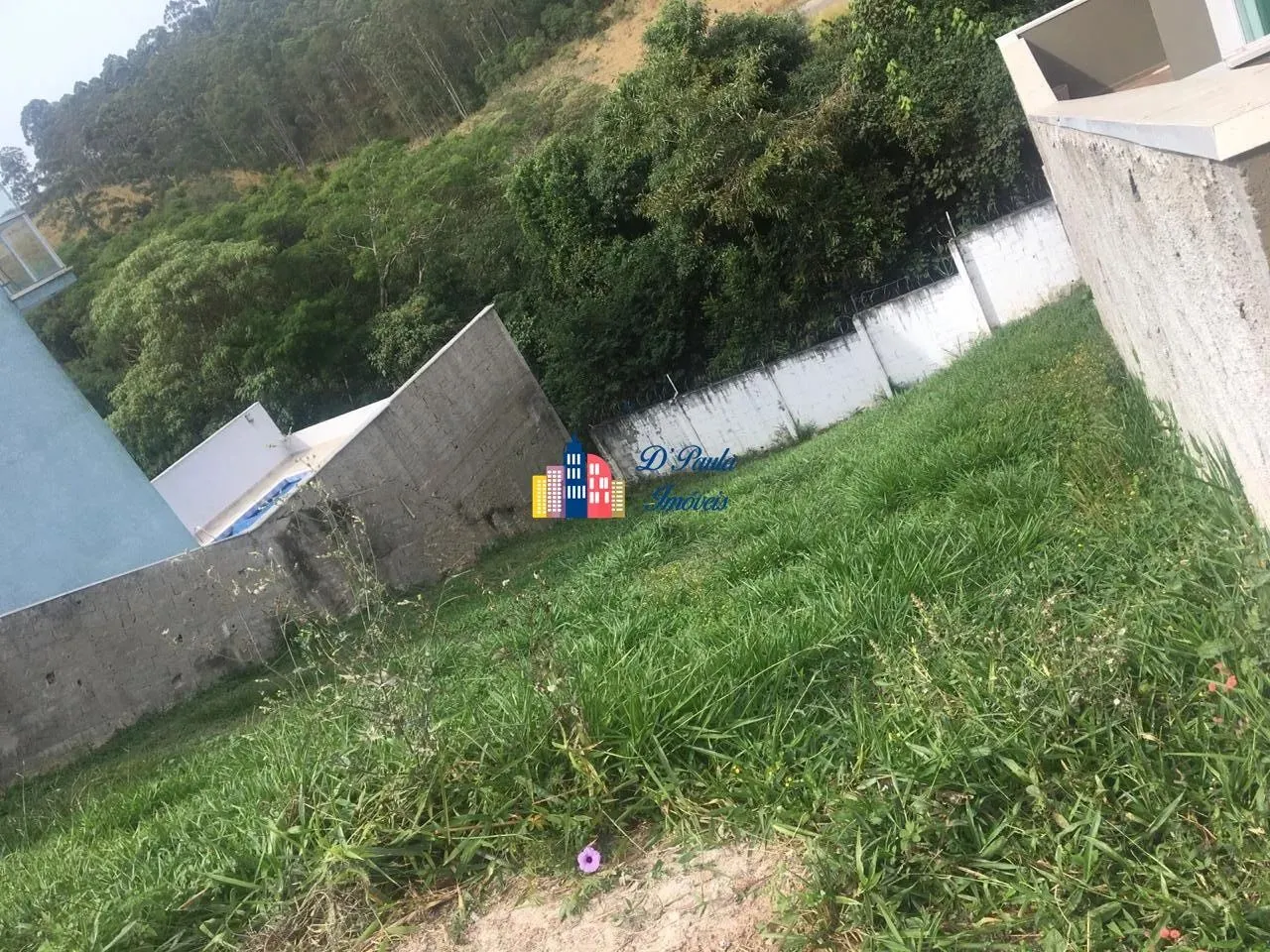 Lindo terreno no condomínio New Ville em Santana de Parnaíba SP.