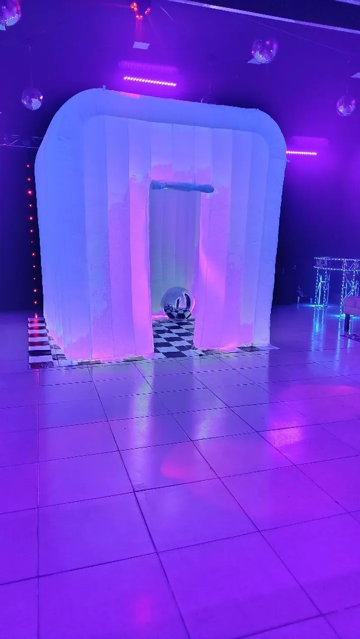 Cabine Inflável com LED - Ideal para Locação em Festas e Eventos
