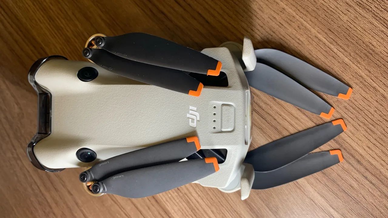 DRONE DJI MINI 4 PRO + ACESSÓRIOS  - Foto 3