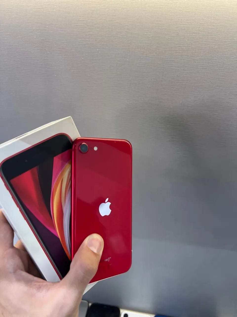 Se 128GB red
