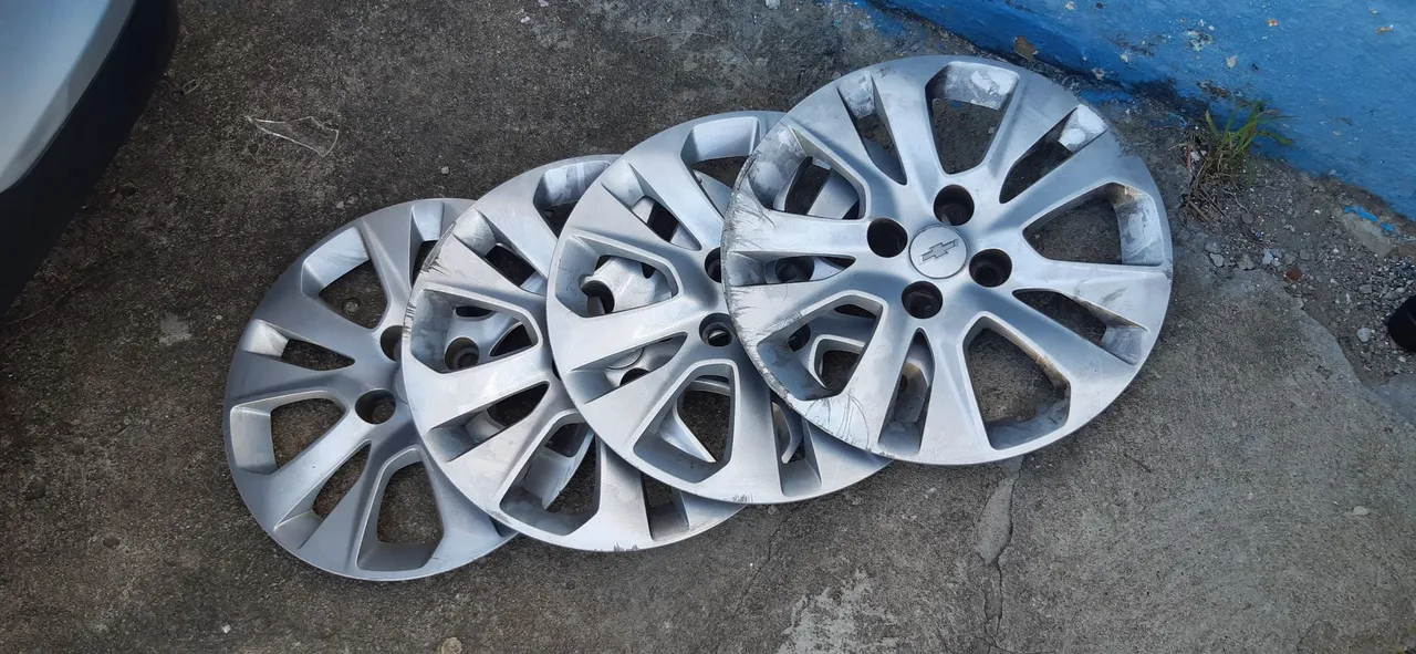 Jogo de Calota Chevrolet aro 15 para onix sedam