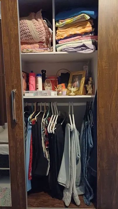 Guarda-Roupas de Casal em Madeira - Foto 2